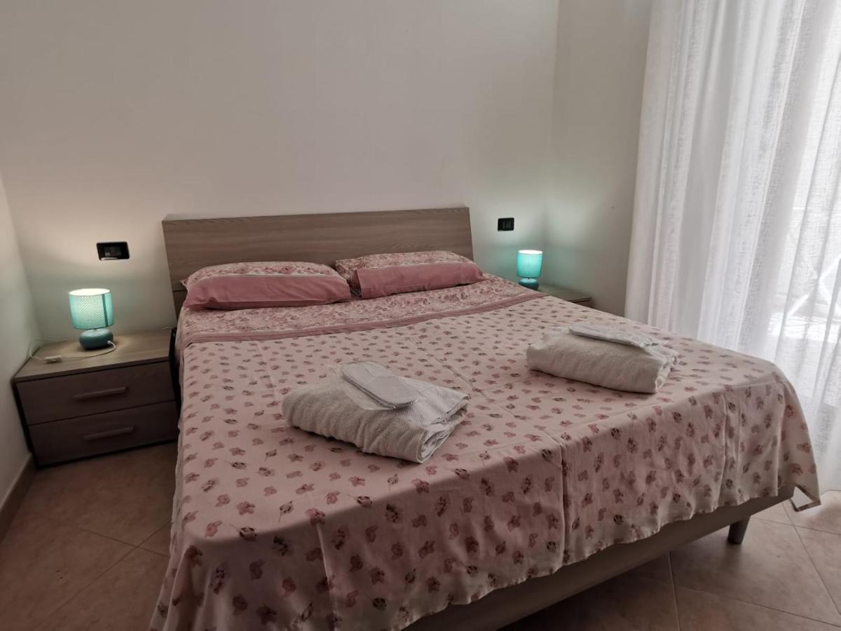 Appartamenti Rosa Virginia By Salentoville Gallipolli Exteriör bild
